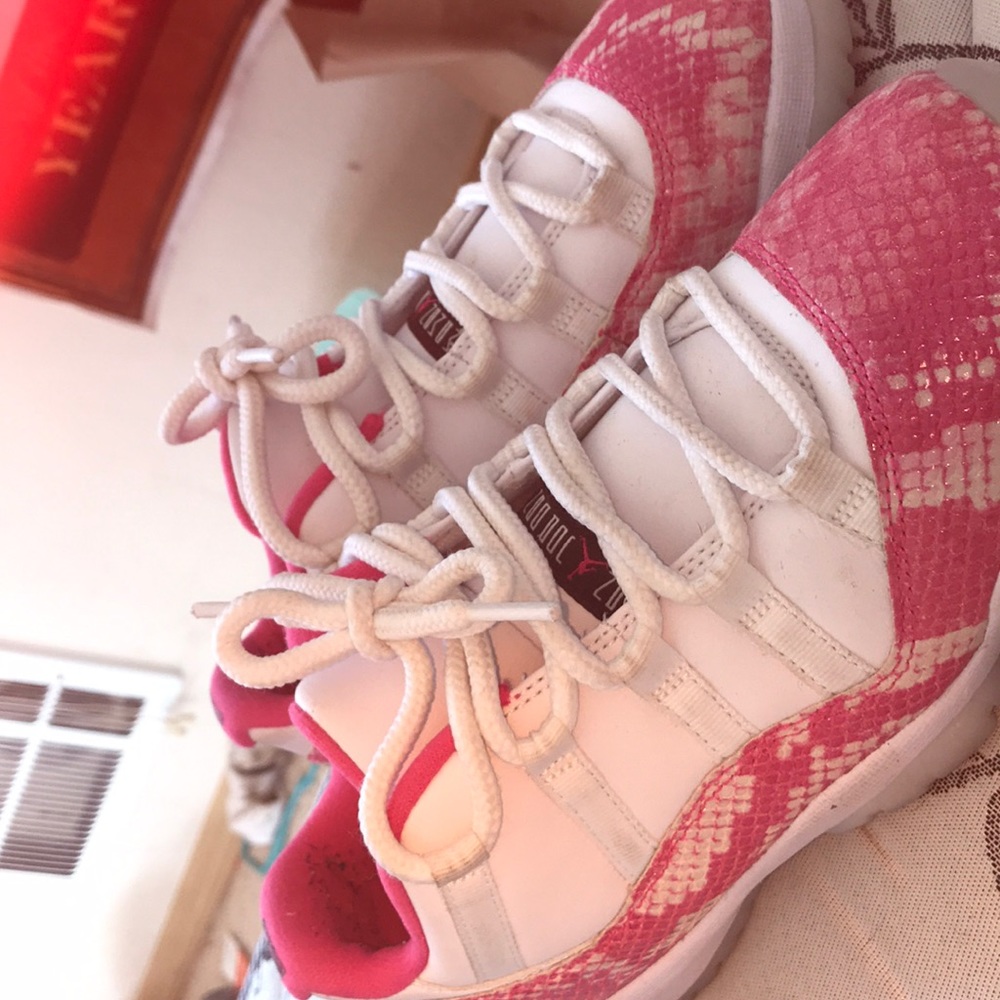 snakeskin Jordan 11